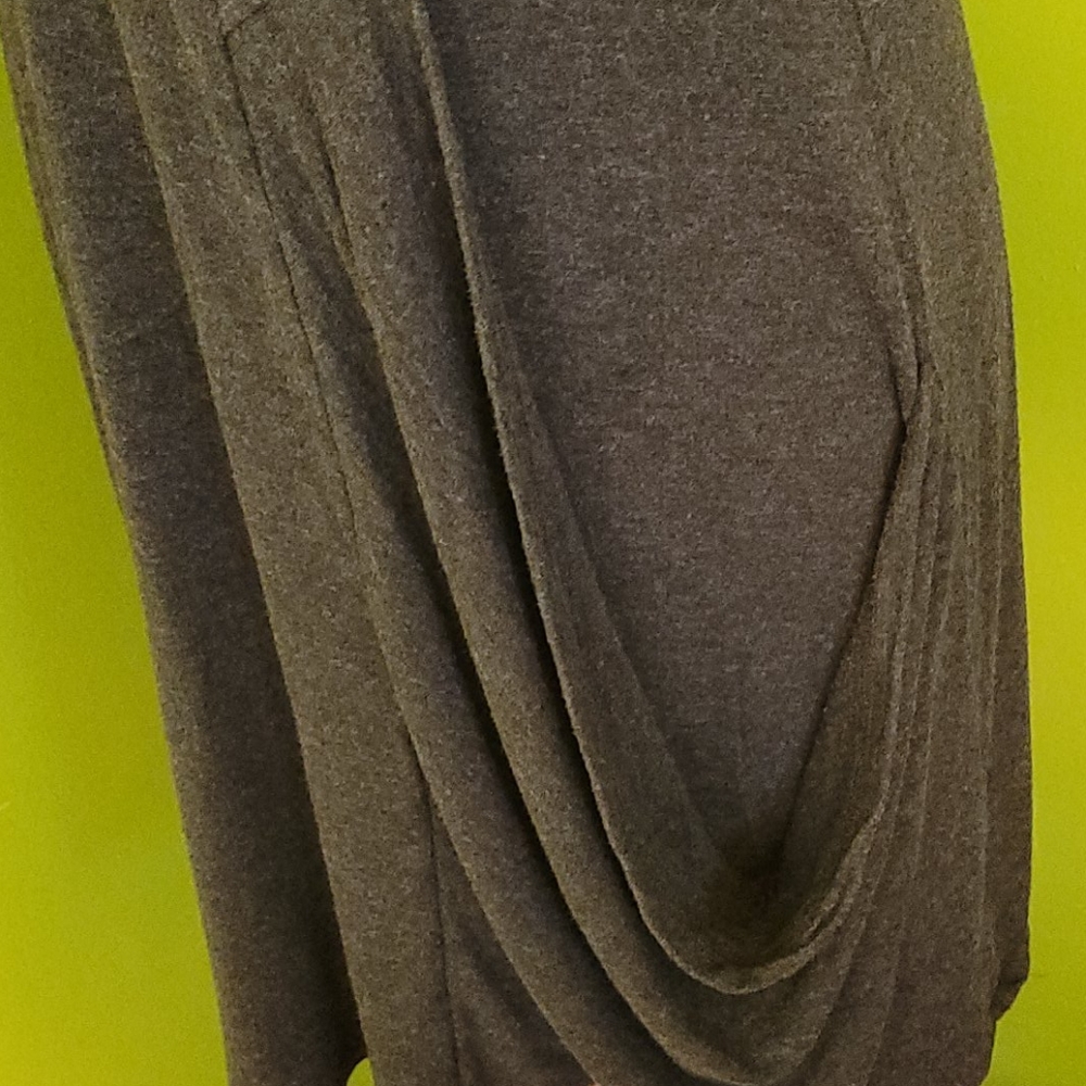 Dress - Picture 3 of 9